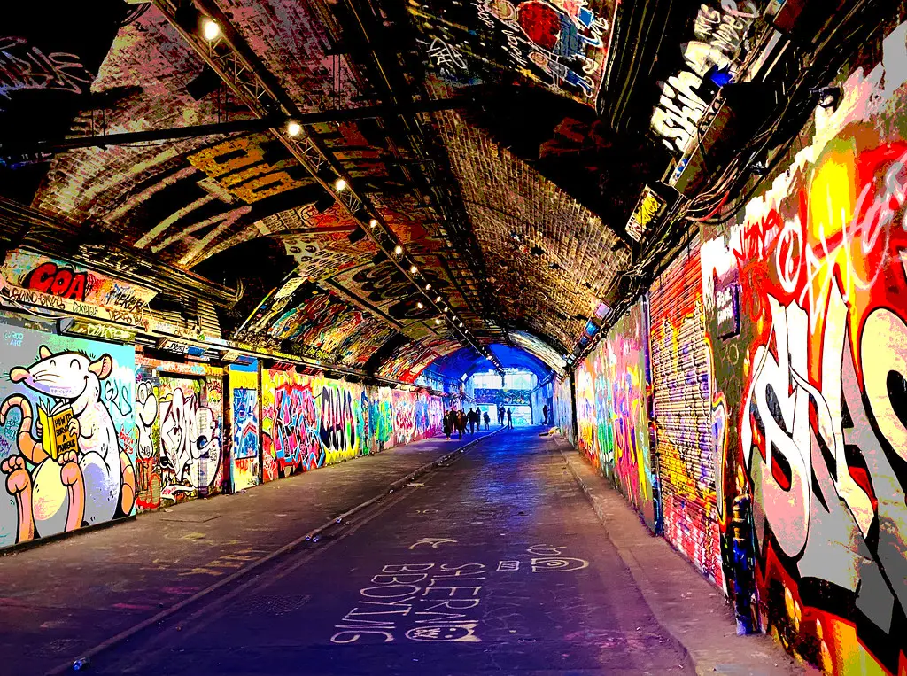 Exploring London’s Hidden Gems: Unveiling the City’s Best-Kept Secrets