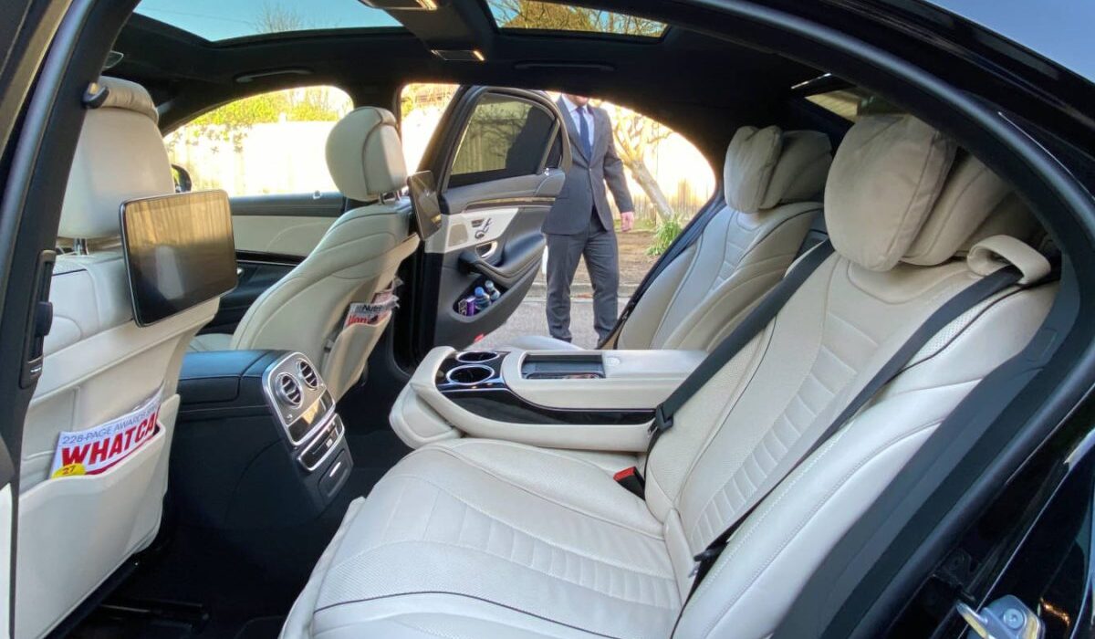 Hire a Luxury Electric vehicles